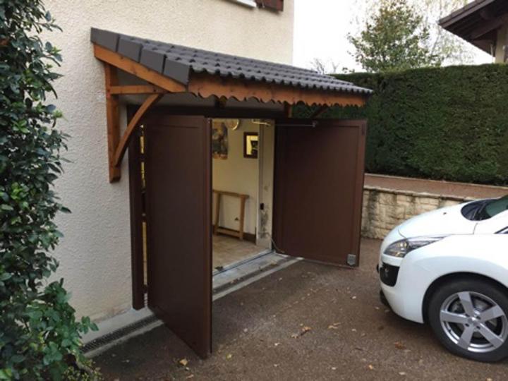 Installation de porte de garage La Savoie